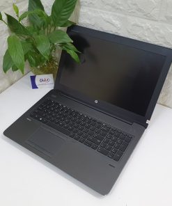HP ZBook 15 G4-3