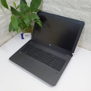 HP ZBook 15 G4-3