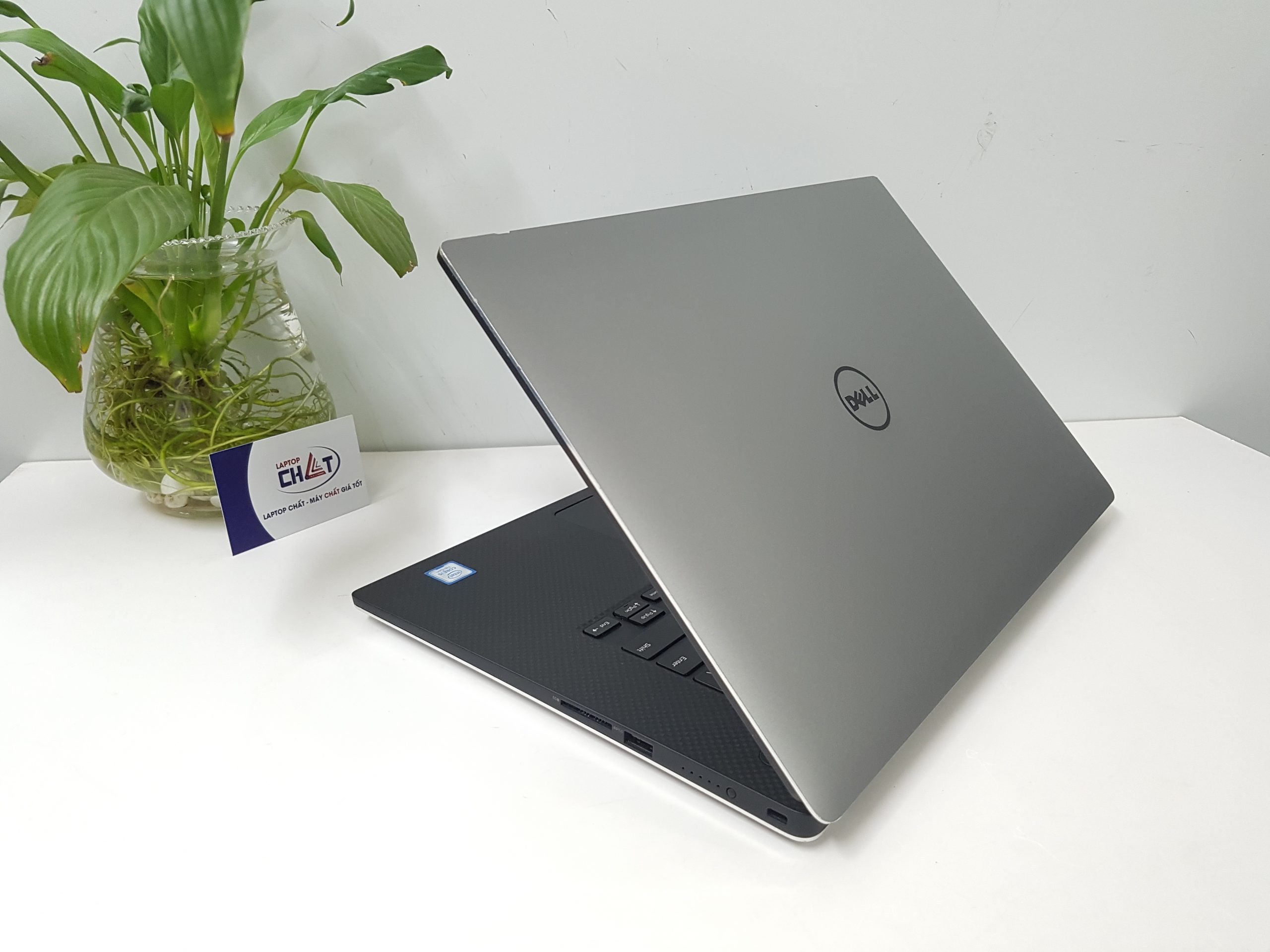 Dell Precision 5520 core i5 - Laptop Chất