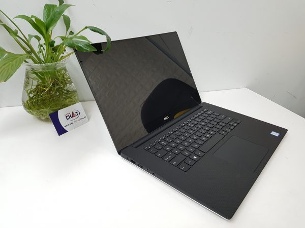 Dell XPS 15 9560-2