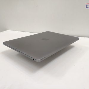 MacBook Pro 2019 13inch-3