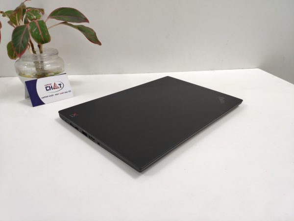 ThinkPad X1 Carbon Gen 7-2