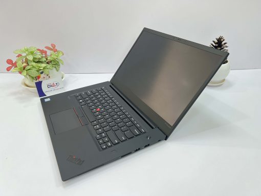 ThinkPad X1 Extreme Gen 2 -2