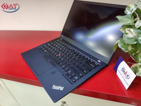 ThinkPad X1 Carbon Gen 5 i5