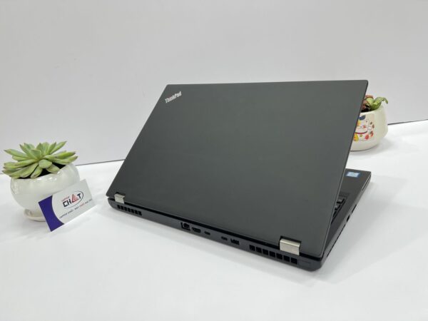 Lenovo Thinkpad P52 i7-3