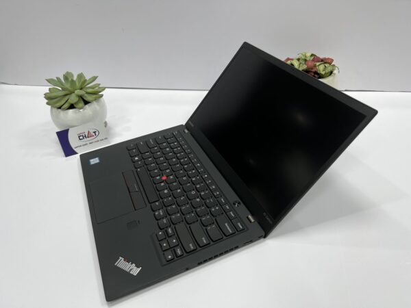 Lenovo Thinkpad X1 Carbon Gen 5 i5-2