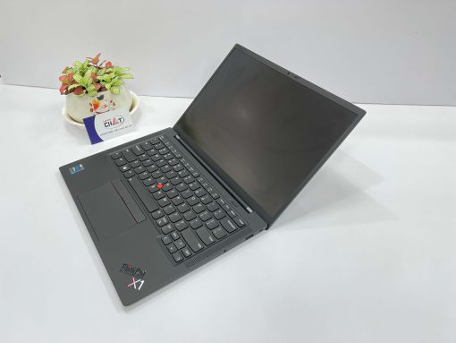 ThinkPad X1 Carbon Gen 9 -2