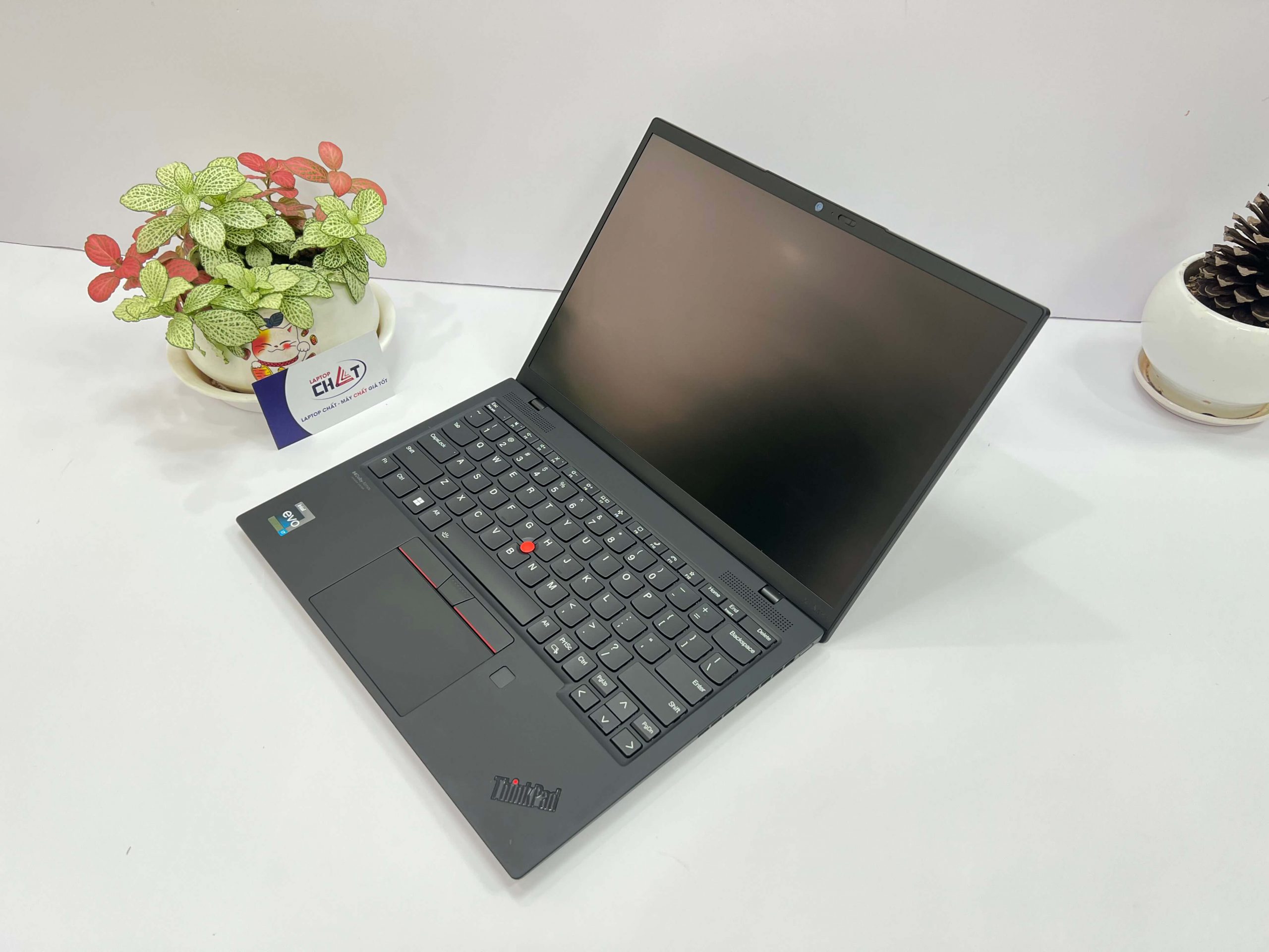 Lenovo ThinkPad X1 Nano Gen 2 i7 - Laptop Chất