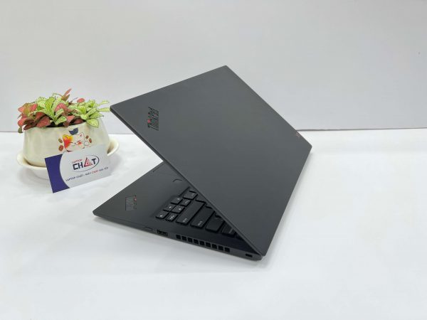 ThinkPad X1 Carbon Gen 7 i5-4